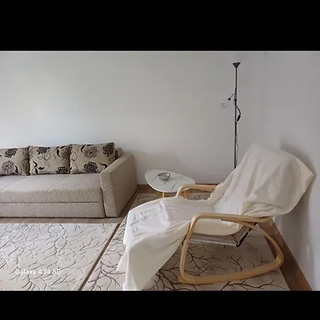 Homestay Garsoniera Luminoasa Craiova