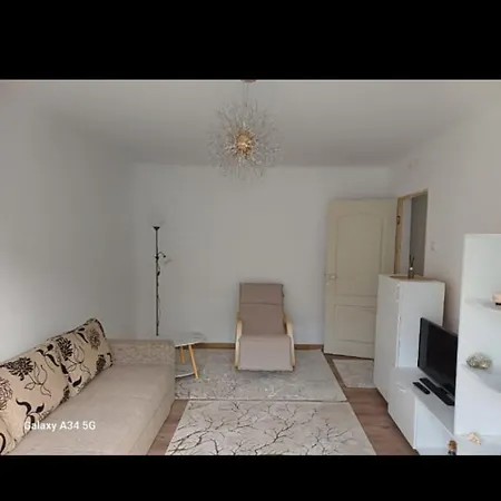 Homestay Garsoniera Luminoasa Craiova
